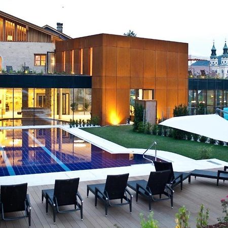 Hotel Gruener Baum Μπρεσανόνε Εξωτερικό φωτογραφία