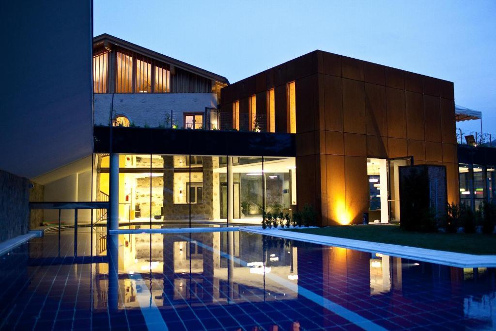 Hotel Gruener Baum Μπρεσανόνε Εξωτερικό φωτογραφία